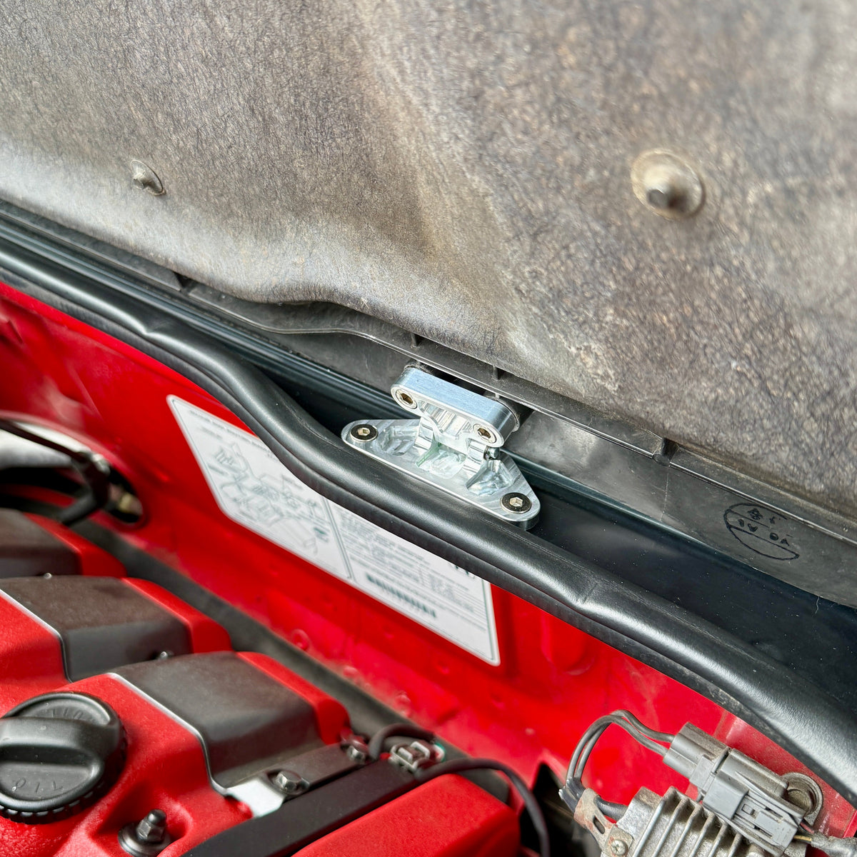 NSX Billet Engine Cover Hinges