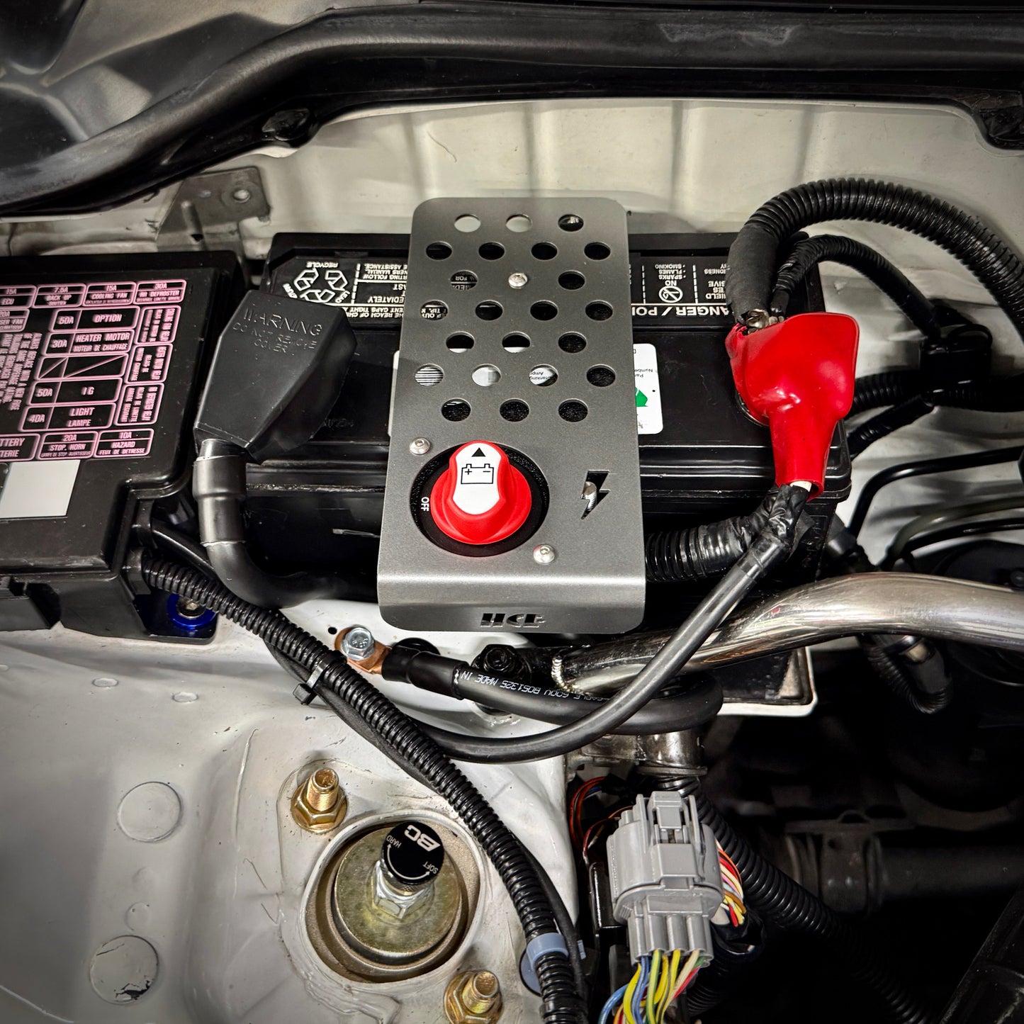 HCE 51 / 51R Battery Hold-Down and Disconnect S2000 Integra Civic